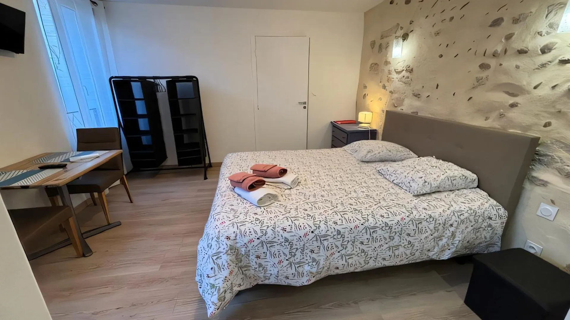 Instant En Provence Apartment Eyragues France