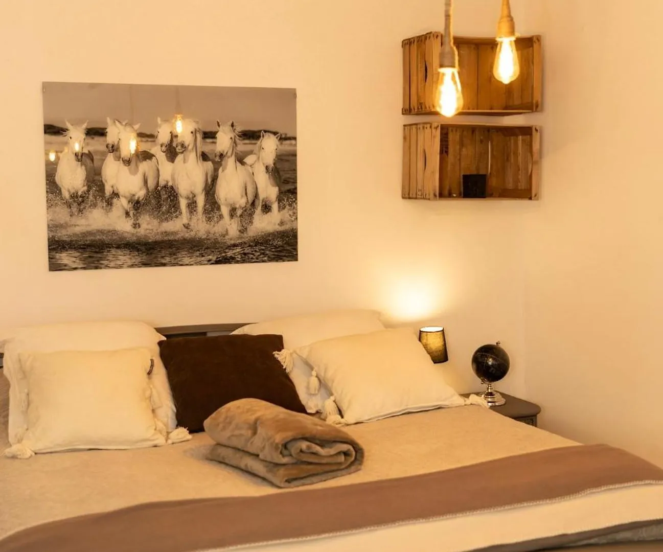 Instant En Provence Apartment Eyragues 0*,