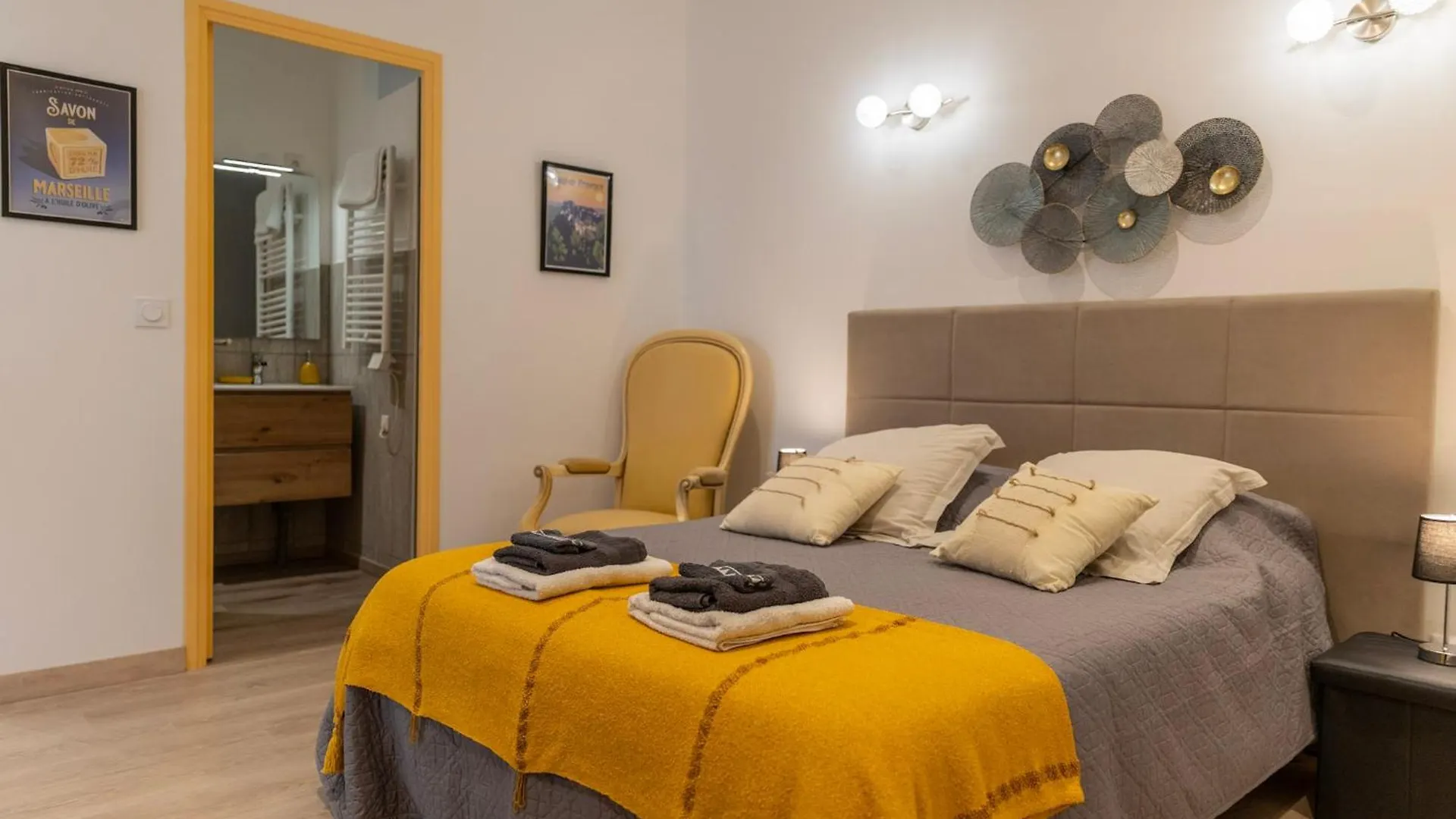 Instant En Provence Apartment Eyragues France